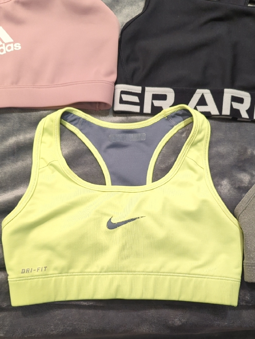 Running Bra Bundle - Picture 3 of 8